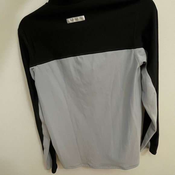 Under Armour quarter zip - Picture 2 of 4